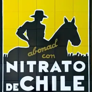 Reproducción cerámica sobre azulejos del famoso mural de Nitrato de Chile en tamaño 100x120 cms.